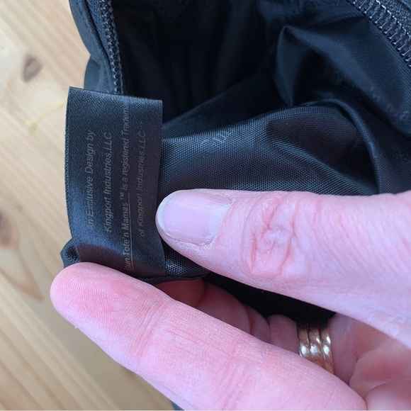 Gun Tote’n Mamas Black Conceal Carry Multimedia Purse Bag - Picture 8 of 16